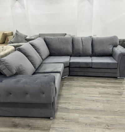 Verona 5-Seater Corner Sofa – Timeless Elegance in Plush Velvet